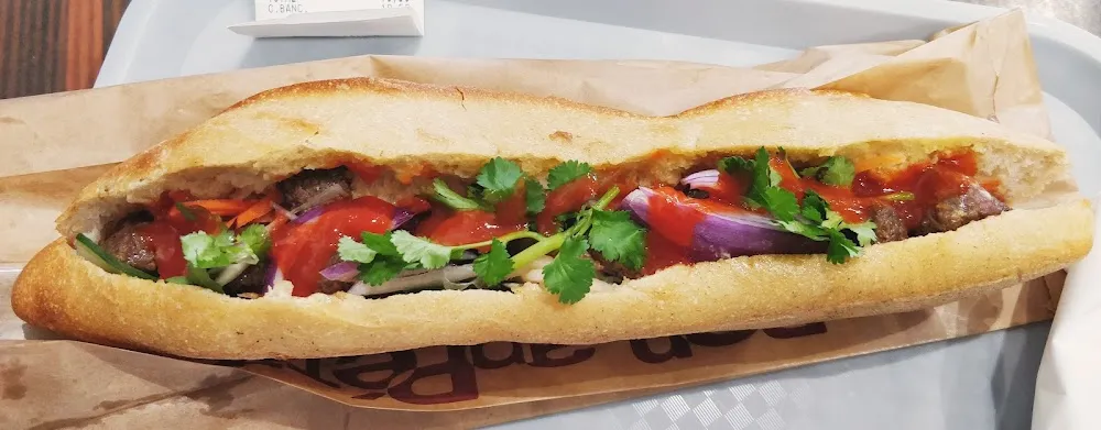 Banh Mi Bo Bœuf Luc Lac